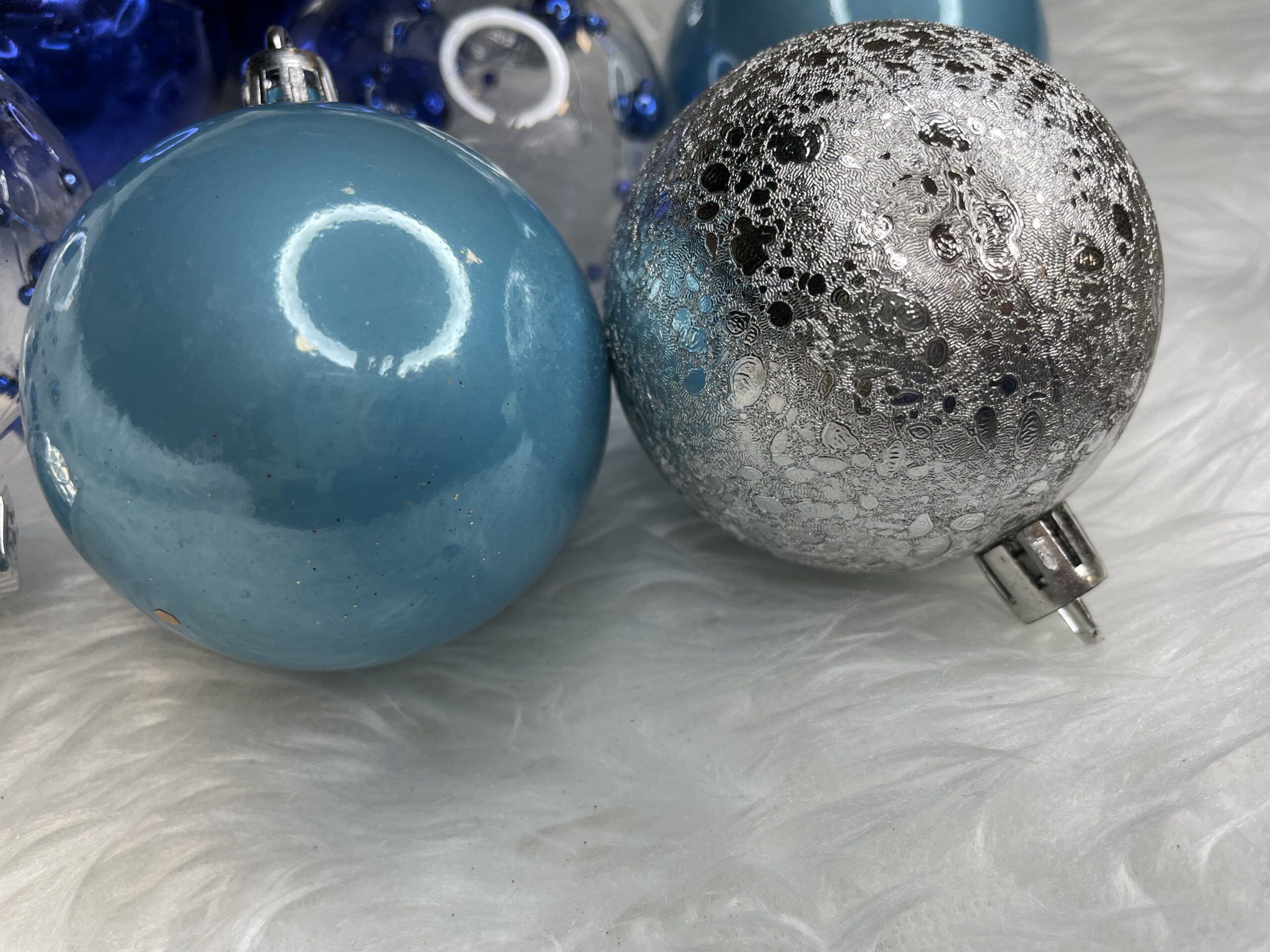 Set globuri de Craciun Inedit, 30 bucati, 6cm, transparente si albastru [29]