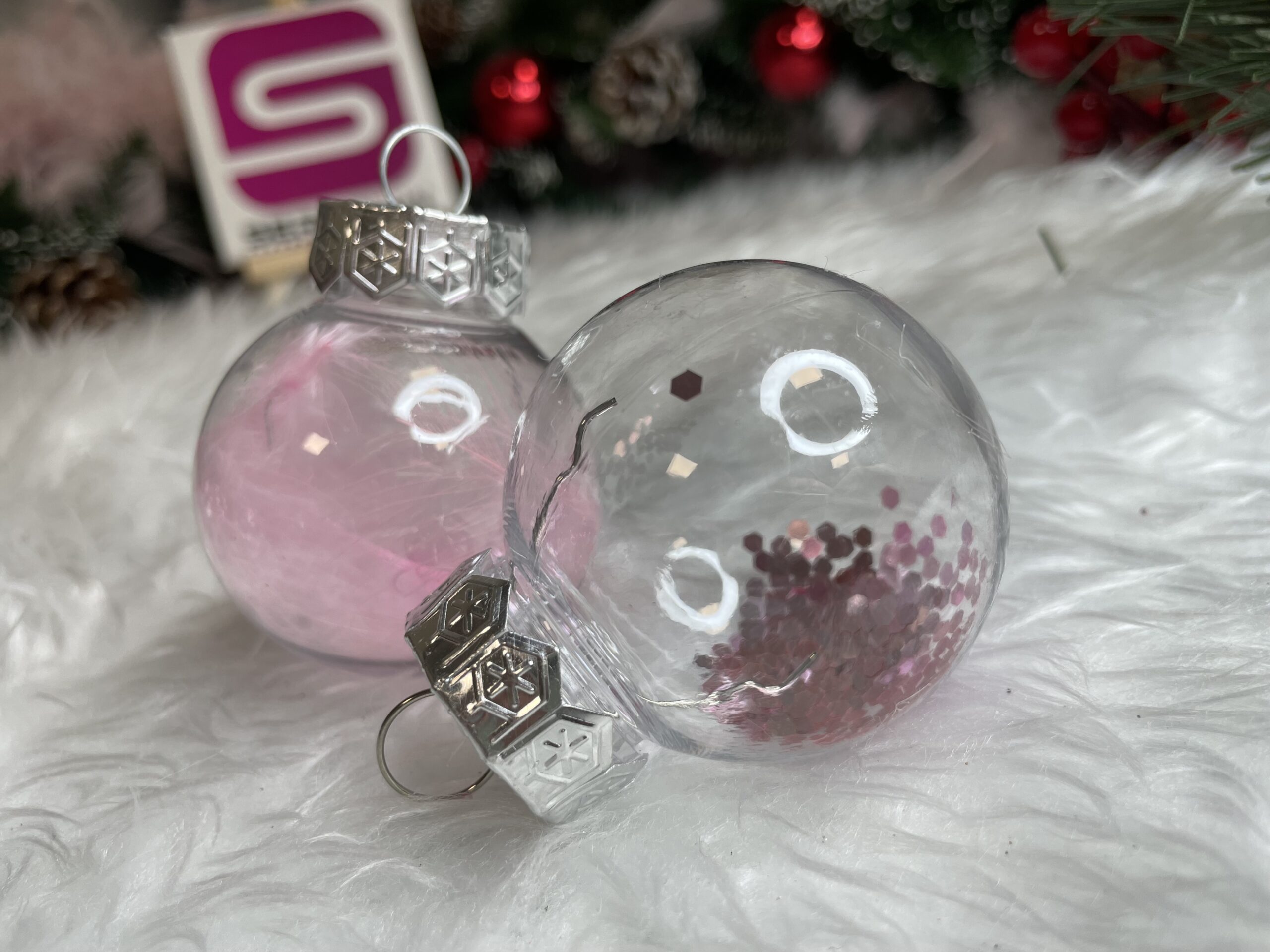 Set globuri de Craciun Inedit, 24 bucati, 5cm, transparente si roz pal [18]