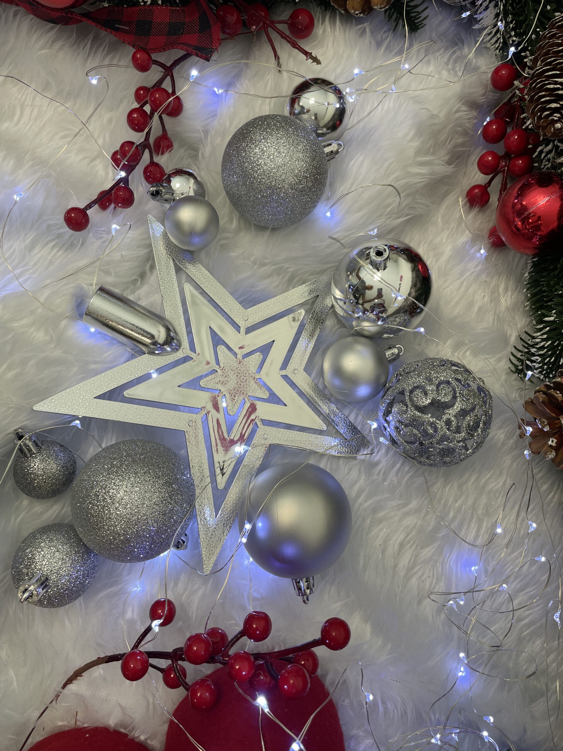 Set globuri si decoratiuni de Craciun, 100 piese, diverse dimensiuni cu stea, argintiu [19]