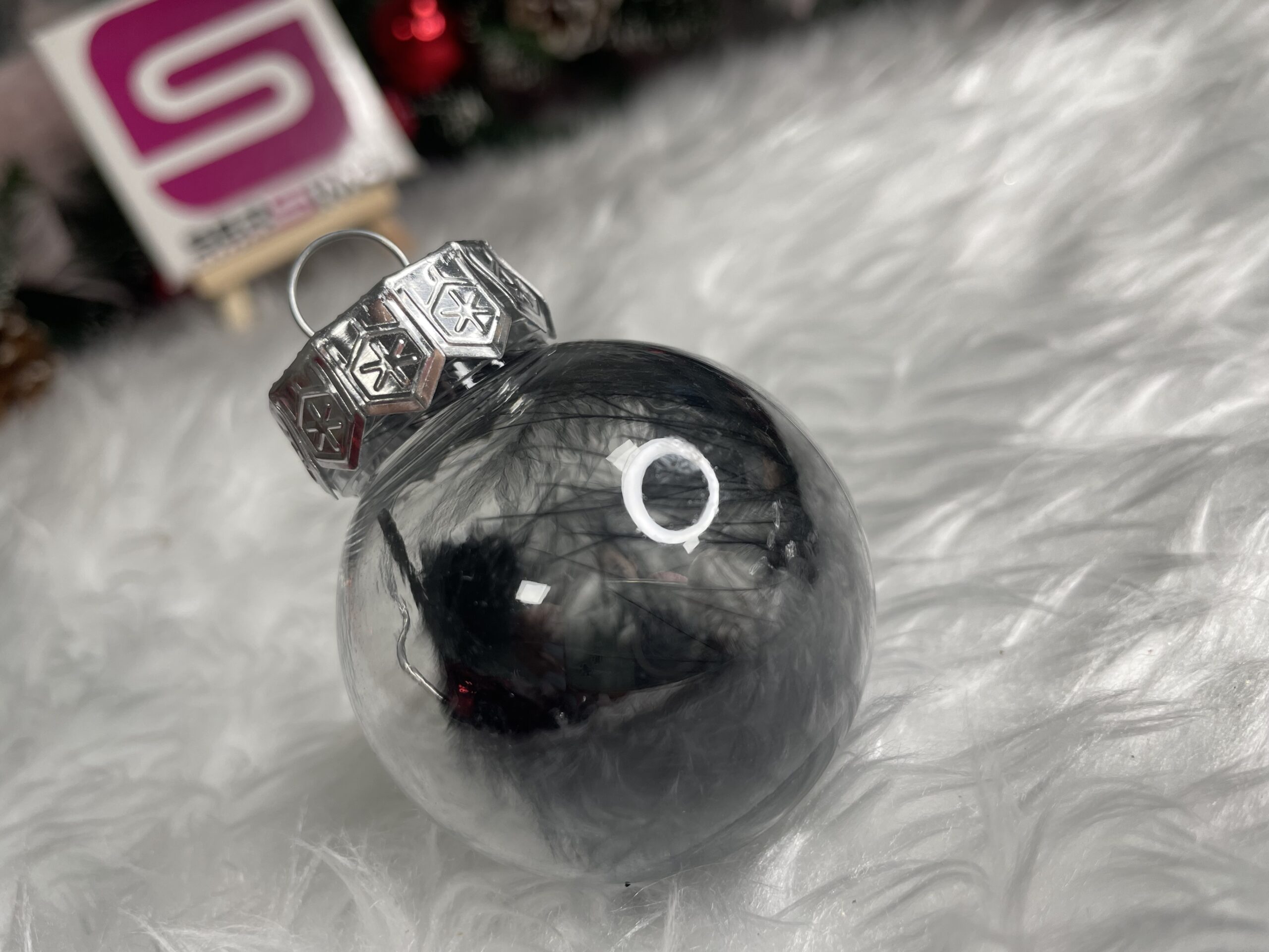 Set globuri de Craciun Inedit, 24 bucati, 5cm, transparente cu interior negru [13]