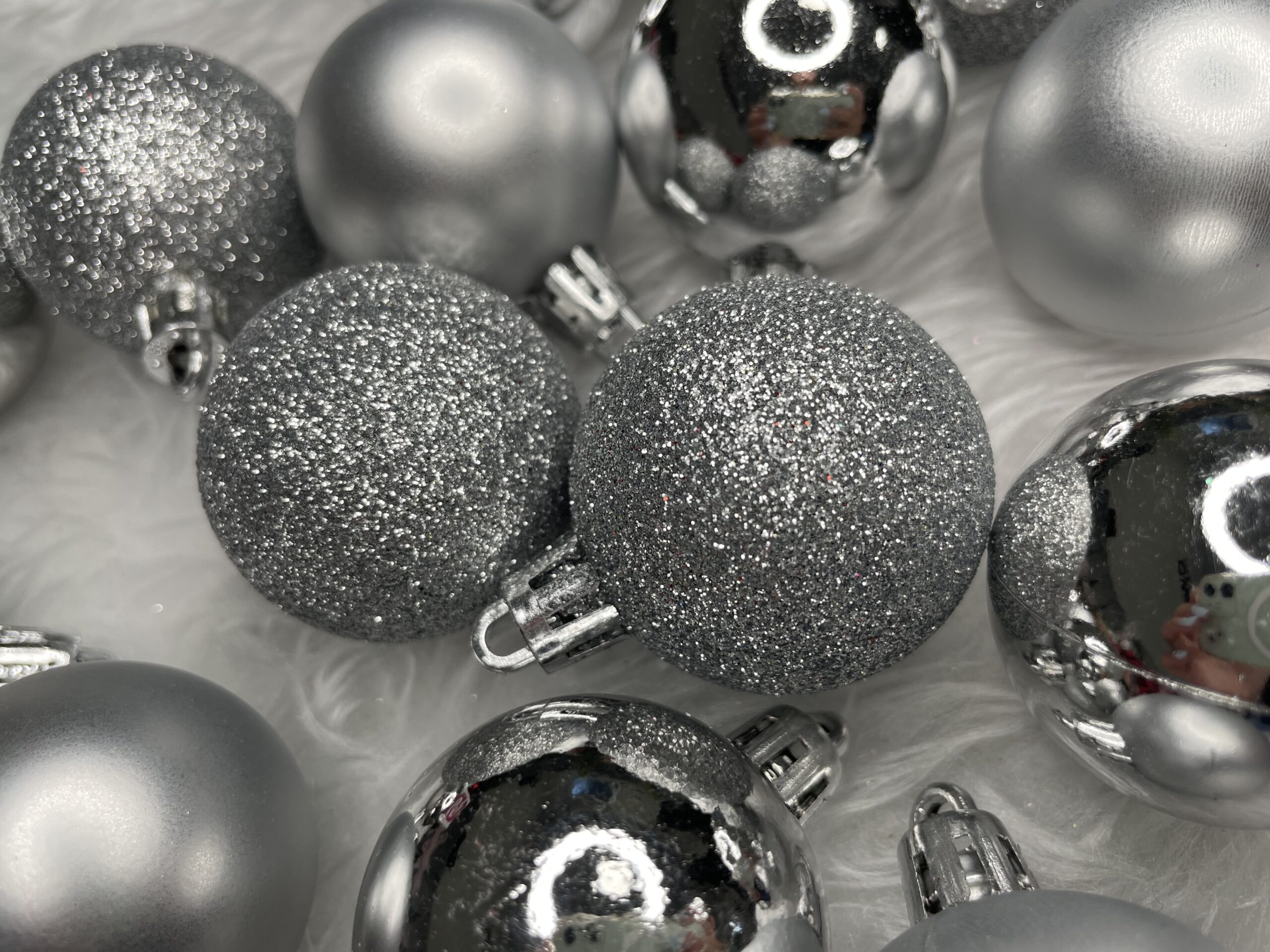 Set globuri de Craciun, 20 bucati, 3 modele, 4cm, argintiu [19]