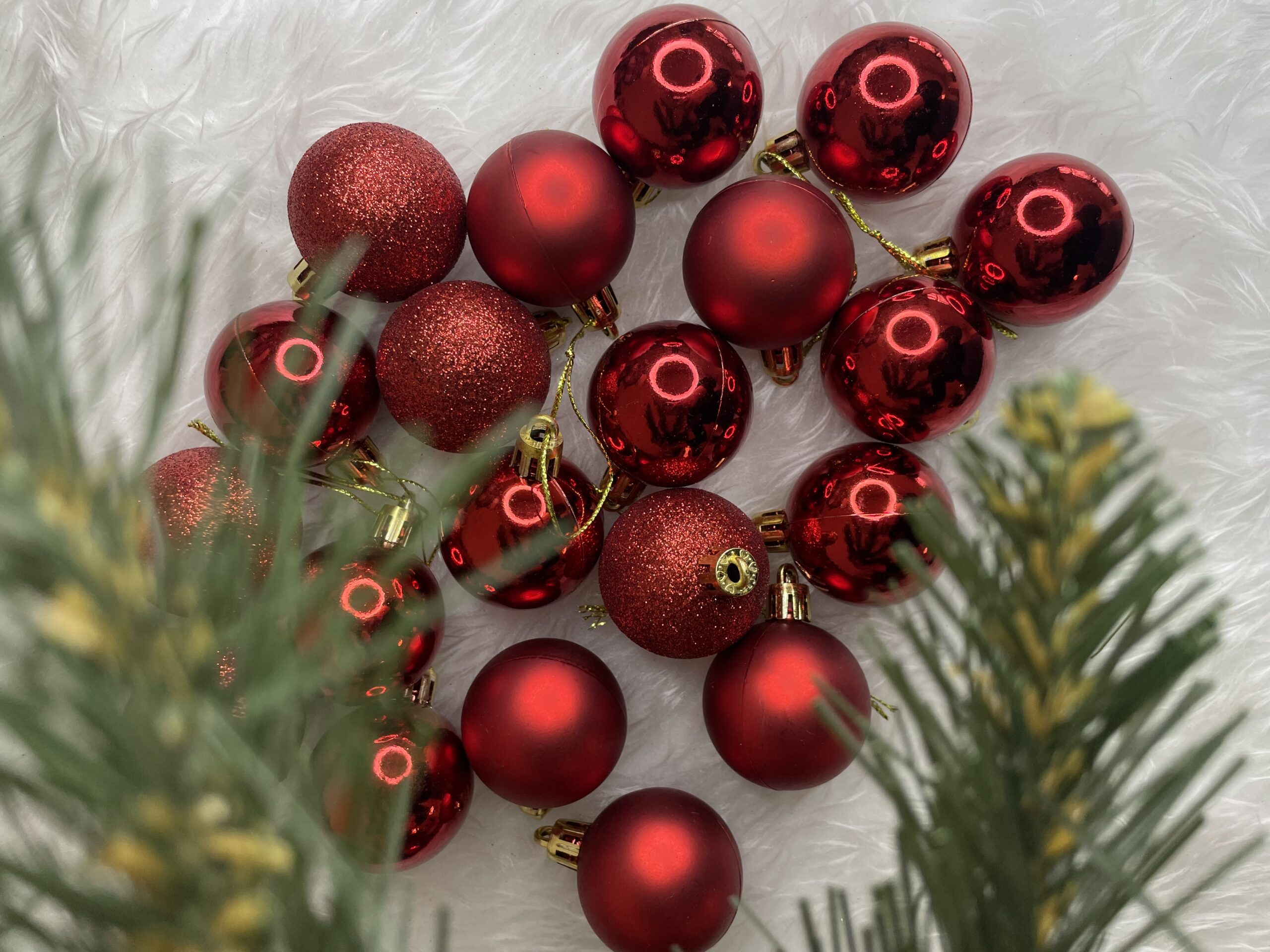 Set globuri de Craciun, 20 bucati, 3 modele, 4cm, rosu [16]