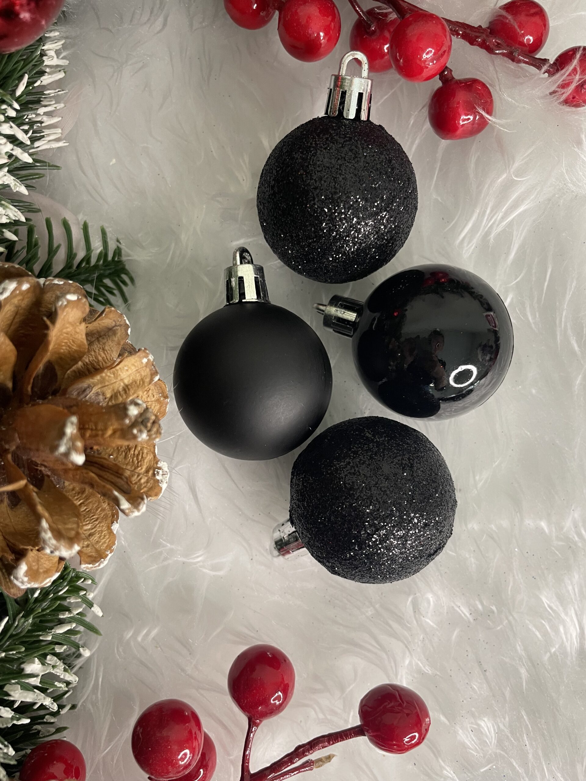 Set globuri de Craciun, 20 bucati, 3 modele, 4cm, negru [14]