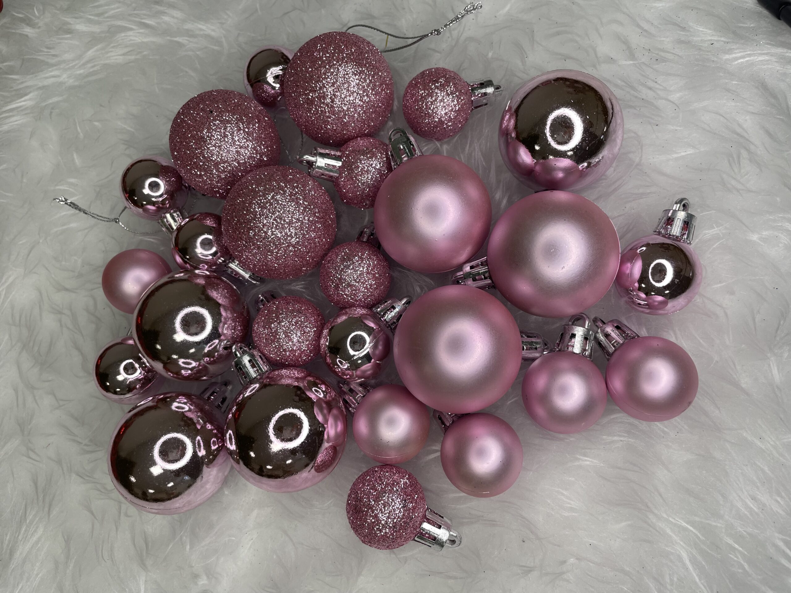 Set globuri de Craciun, 25 bucati, 3 modele, 2,5cm si 4cm, roz [12]