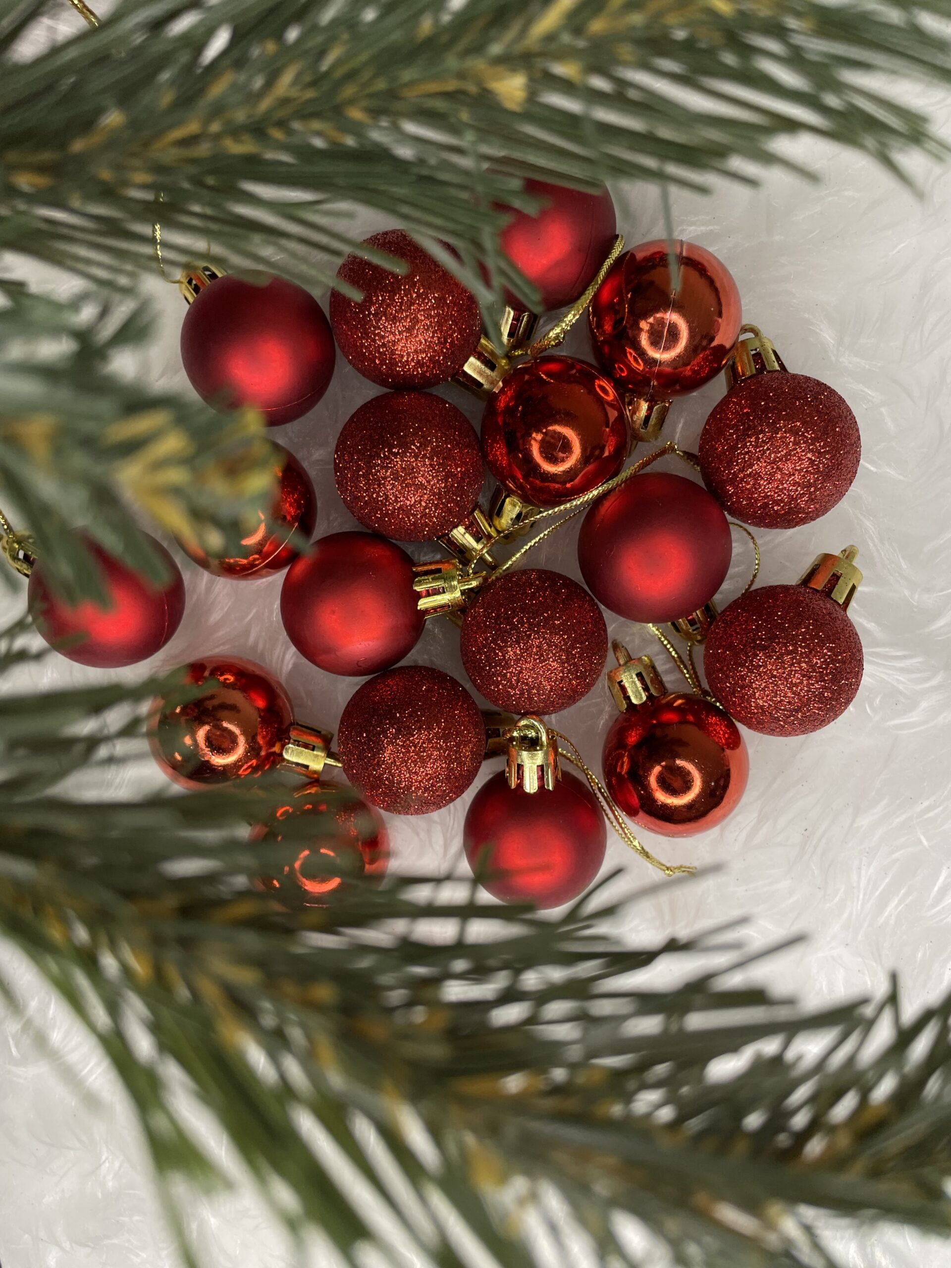 Set globuri de Craciun, 30 bucati, 3 modele, 3cm, rosu [15]