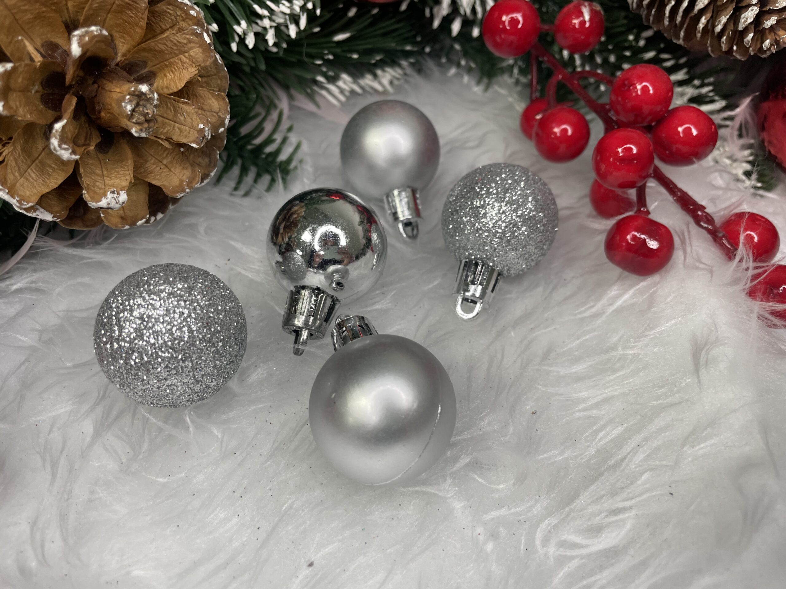 Set globuri de Craciun, 30 bucati, 3 modele, 3cm, argintiu [18]