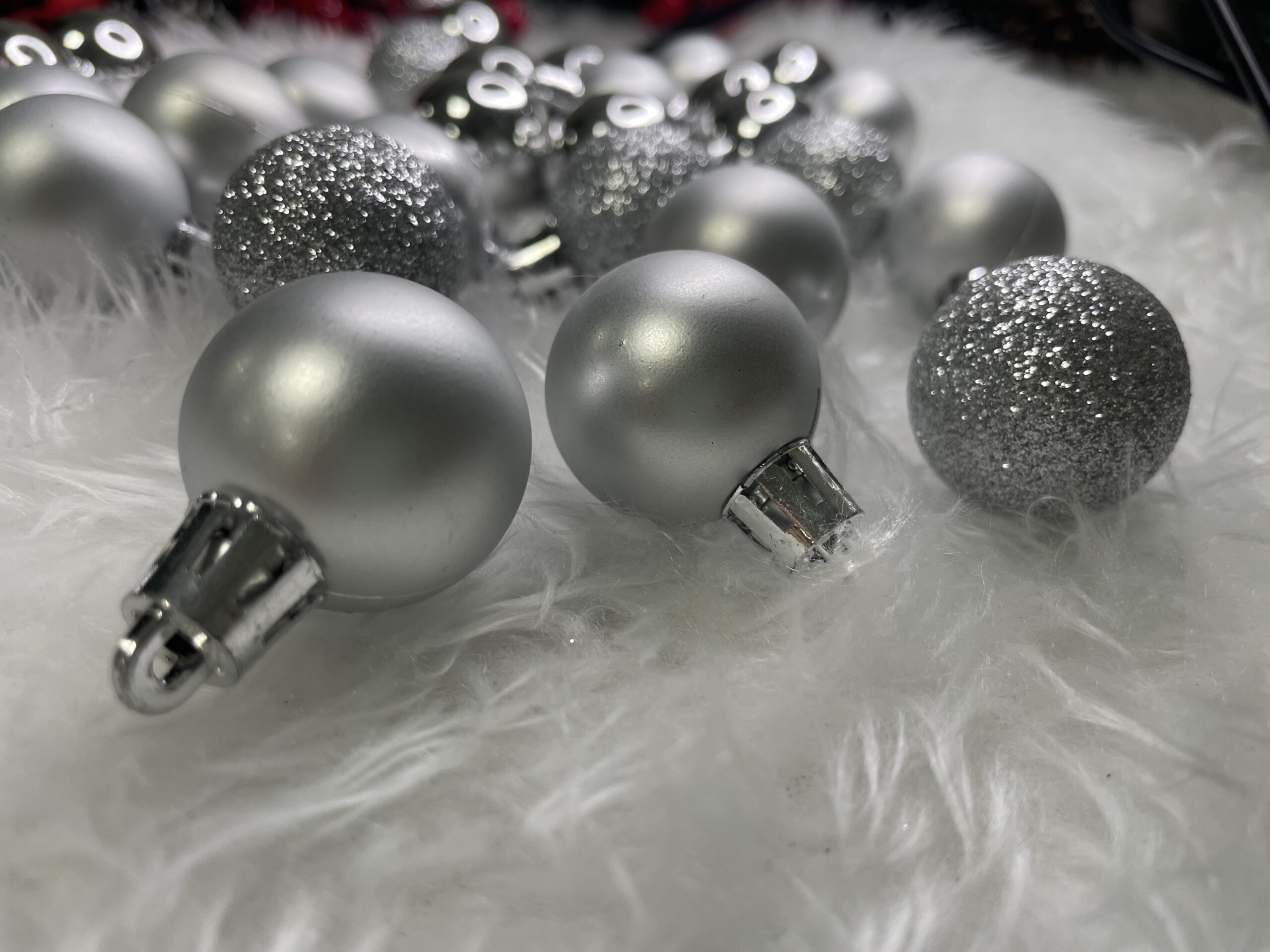 Set globuri de Craciun, 30 bucati, 3 modele, 3cm, argintiu [19]