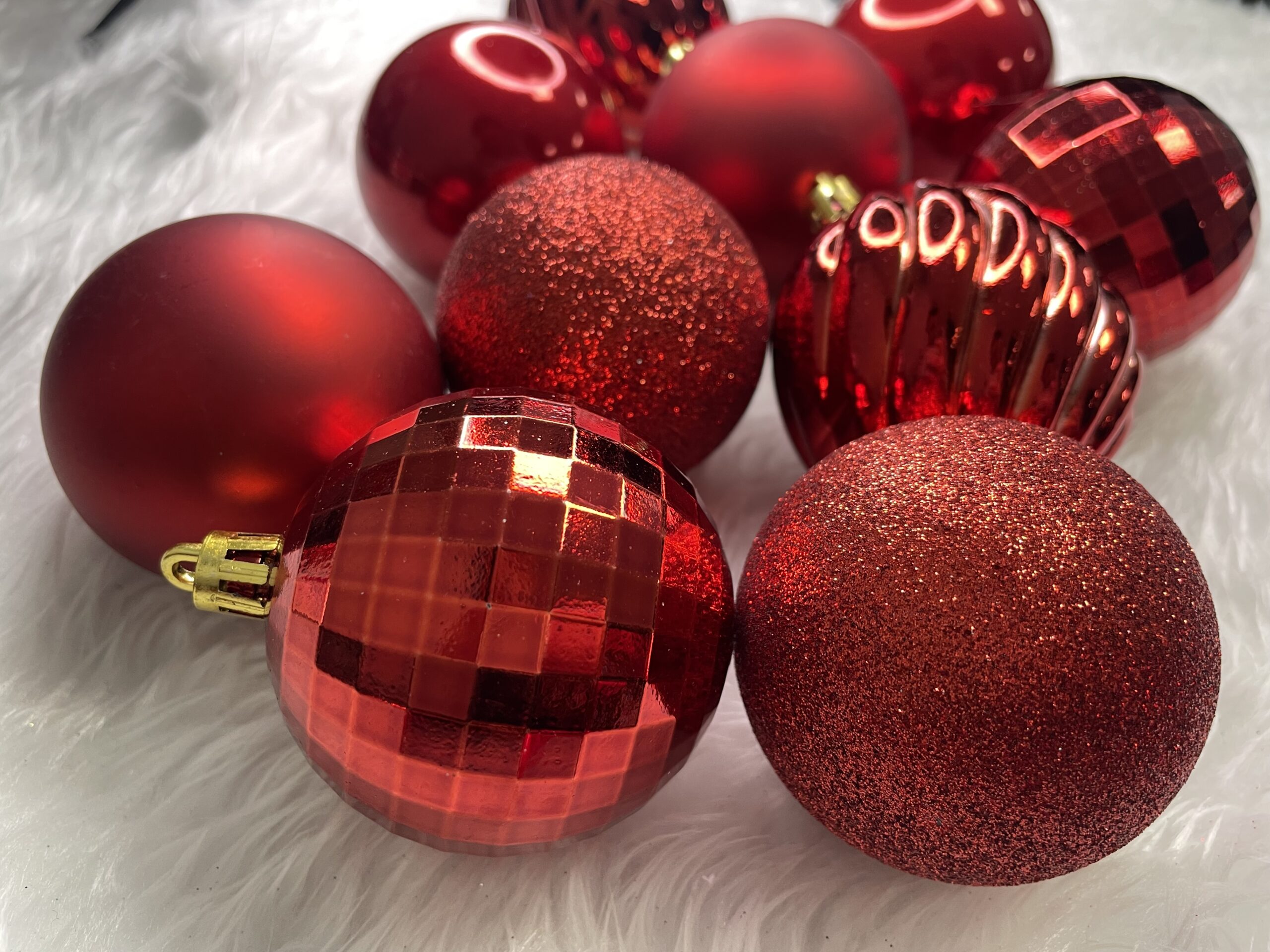 Set globuri de Craciun, 20 bucati, 5 modele, 6cm, rosu [13]