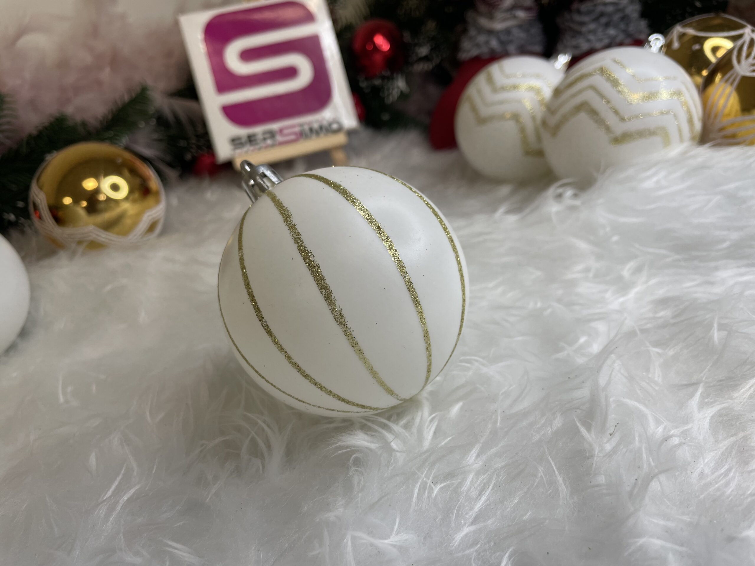 Set globuri de Craciun cu modele de sarbatori, 30 bucati, 5cm, alb auriu [19]