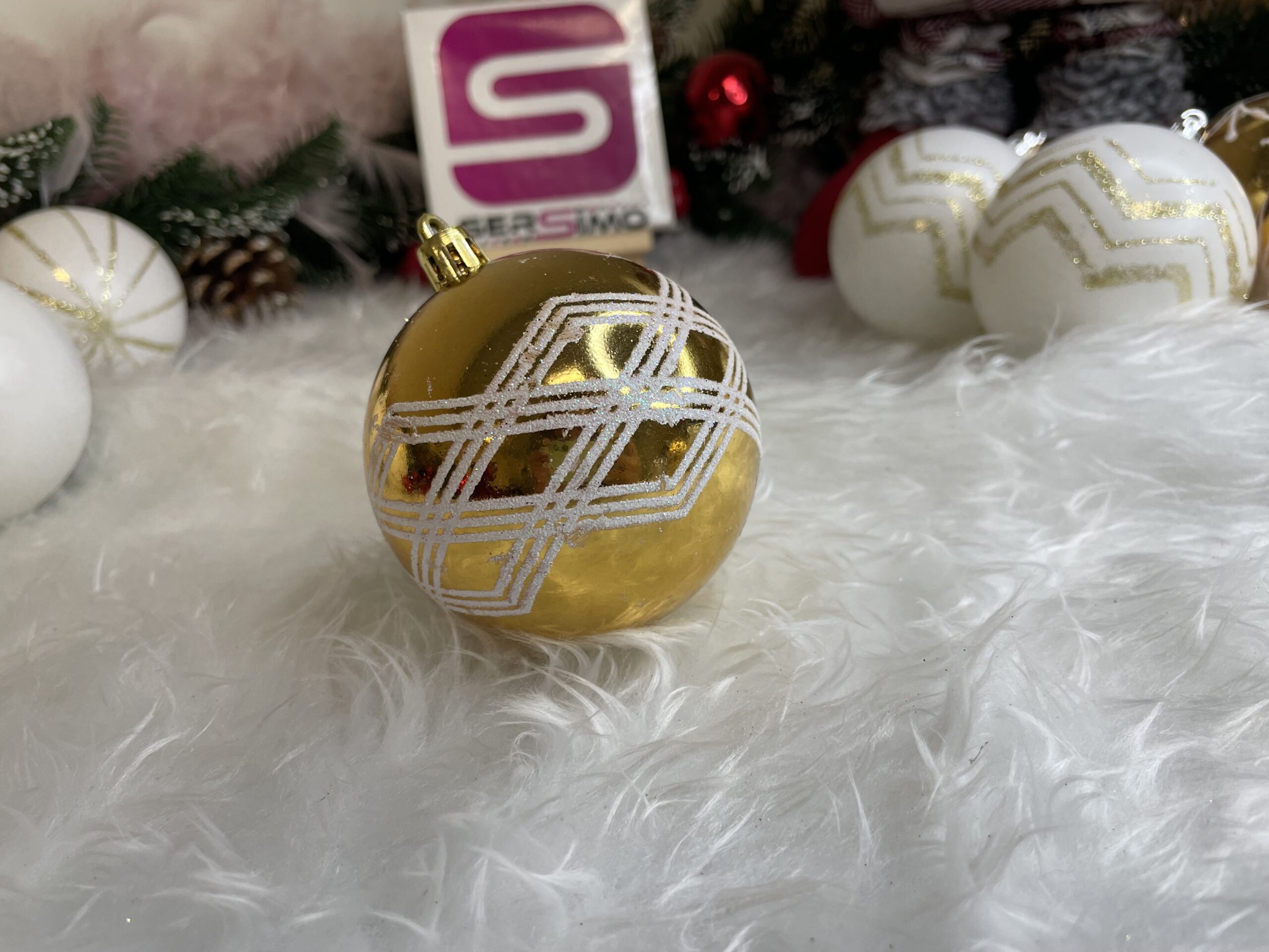 Set globuri de Craciun cu modele de sarbatori, 30 bucati, 5cm, alb auriu [20]