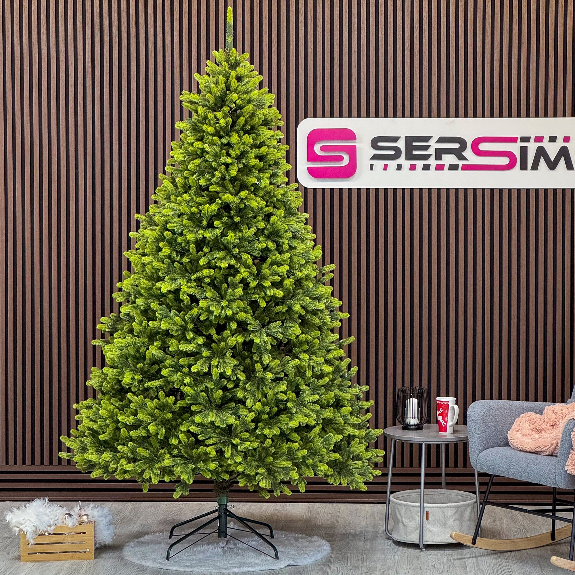 Iarna - Brad artificial Christmas Deluxe by Sersimo, Polar Spring Select, integral 3D, 230 cm