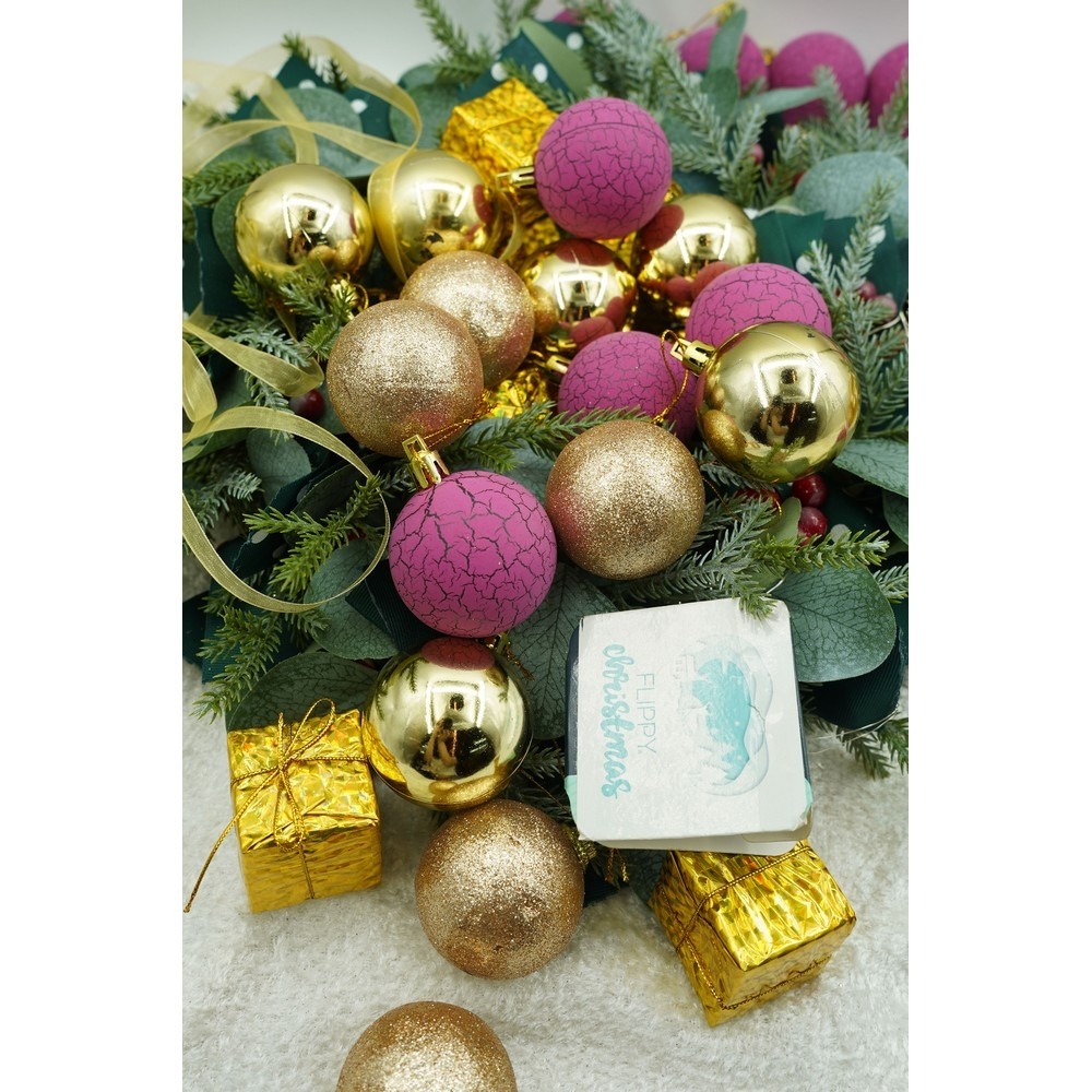 Set de 35 ornamente de brad, , de tip Glob, Auriu/ Mov, din polistiren, cu finisaj sclipitor , cutie 14 cm adancime x 23 cm inaltime x 14 cm lungime) [9]