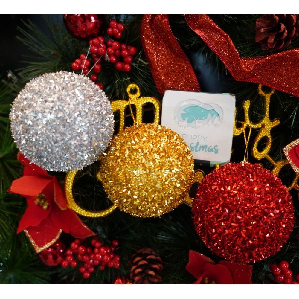 Set de 6 ornamente de brad, , de tip Glob, Multicolor, cu ø de 8 cm, din polistiren, cu finisaj sclipitor , cutie 16 cm inaltime x 24 cm lungime x 8 cm adancime [9]