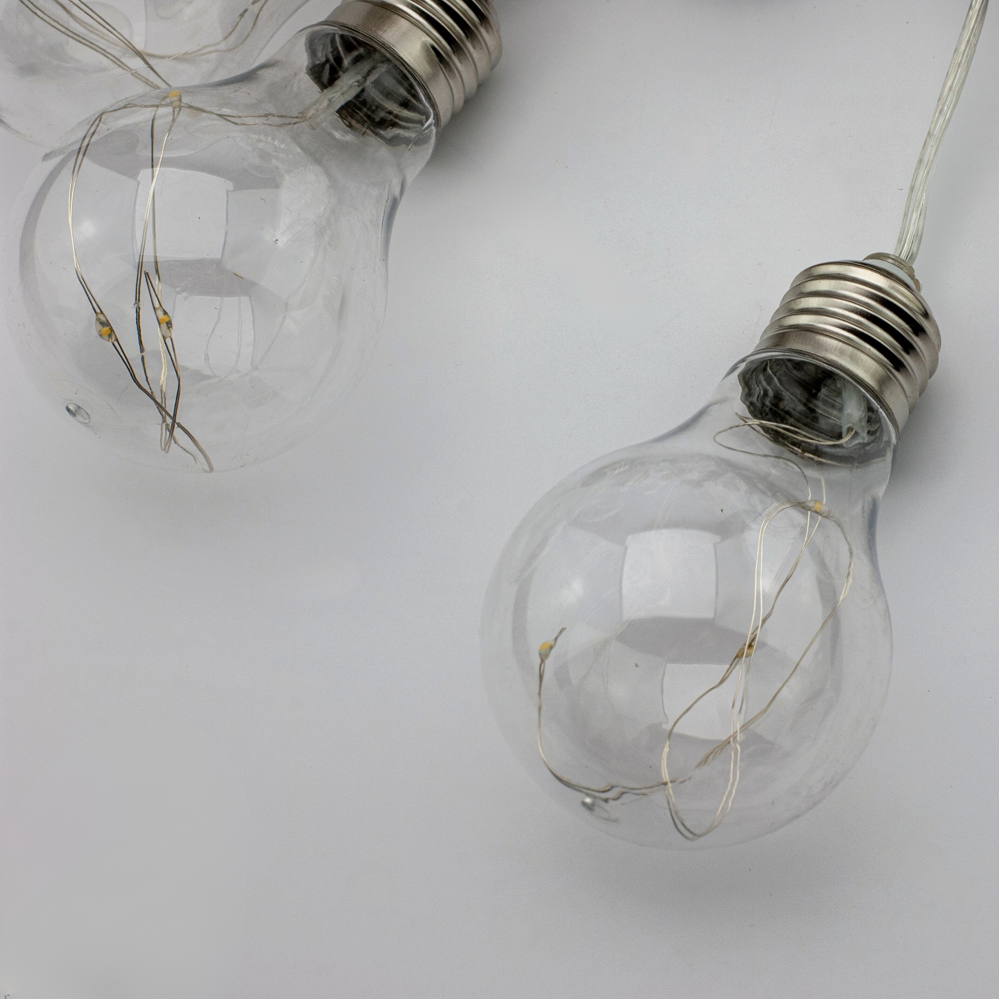 Ghirlanda luminoasa, LED, model Moza, 20 becuri, 580cm, incarcare solara, lumina alb cald [10]