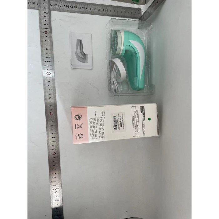 Aparat Pentru Curatat Scame, Par Si Praf, , Pentru Diferite Tipuri De Material, Cu Lame Din Otel Inoxidabil, Incarcare Prin USB Type-C, Cu Perie De Curatare si Cablu USB Incluse, 13.5x9 cm, Verde [2]