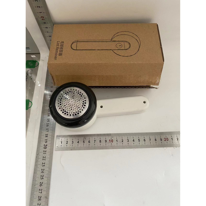 Aparat Pentru Curatat Scame, Par Si Praf, , Trimmer pentru Diferite Tipuri De Material, Cu Lame Din Otel Inoxidabil, Maner Ergonomic, Incarcare Prin USB, Alb [4]