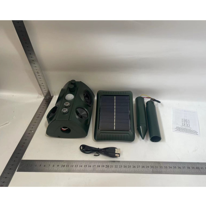 Aparat Solar LED cu Ultrasunete, , Repelent pentru Animale Mari si Mici, Lumina Rosie si Alba, Anti Rozatoare, Anti Insecte, Frecventa 13.5KHZ-45.5KHZ, Senzor PIR, 15.5 x 15.4 x 26.2 cm, Verde [2]