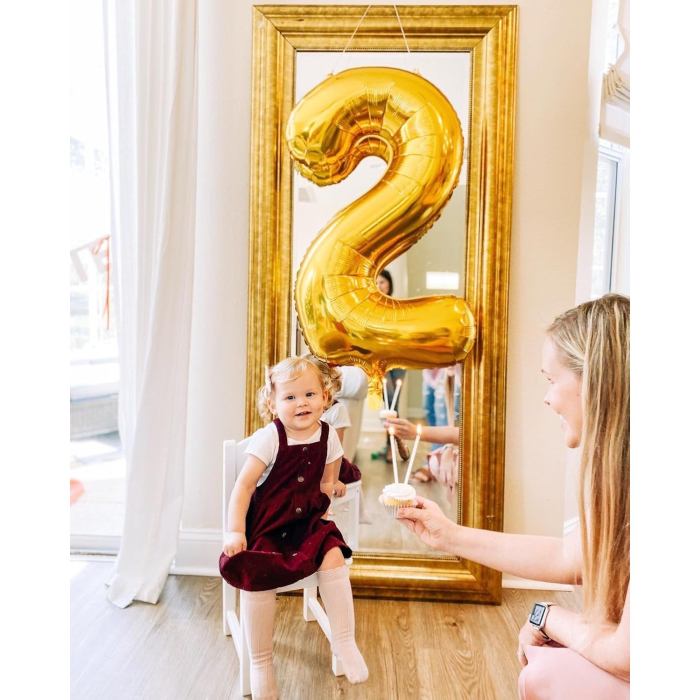 Balon din Folie Metalizata , Figurina Cifra, Tema Aniversare 100 cm, Ambalaj Individual, Pai inclus, Umflare cu Aer sau Heliu, Auriu, Cifra 2 [5]