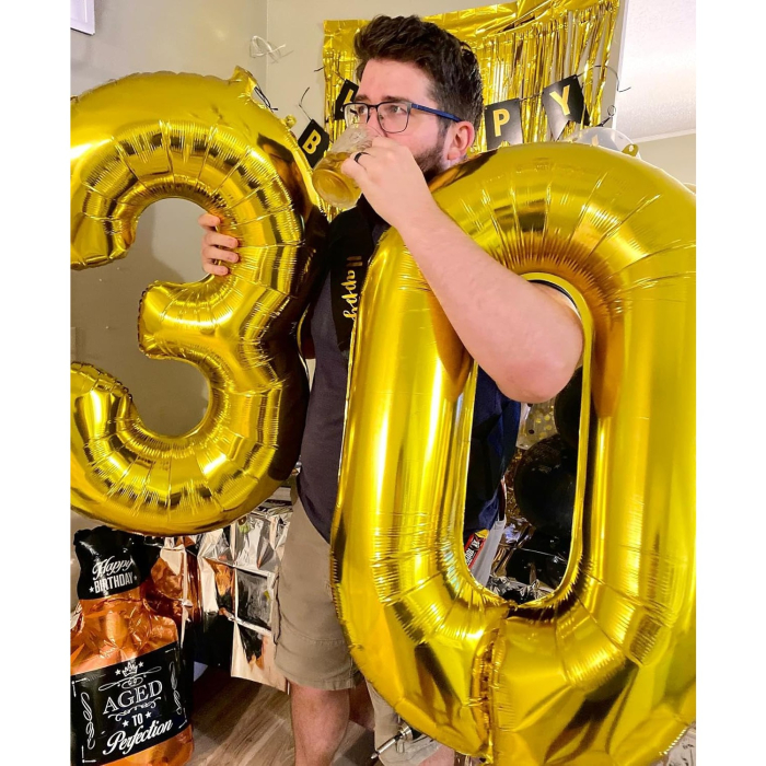 Balon din Folie Metalizata , Figurina Cifra, Tema Aniversare 40 cm, Ambalaj Individual, Pai inclus, Umflare cu Aer sau Heliu, Auriu, Cifra 0 [5]