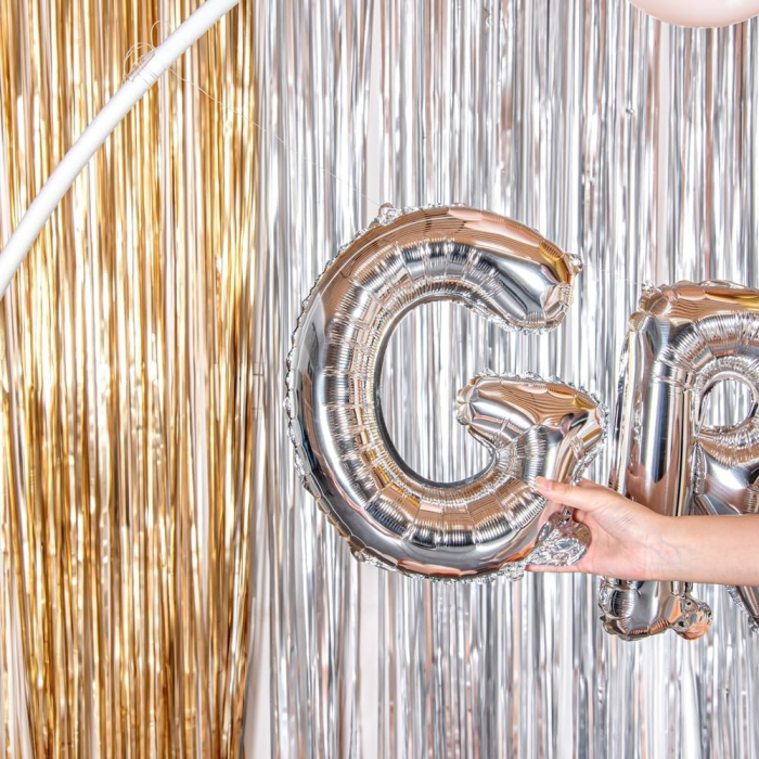 Balon Folie Metalizata Litera G, , 80 cm, Umflati cu Heliu sau Aer, Ambalaj Individual, Pai inclus, Argintiu [4]