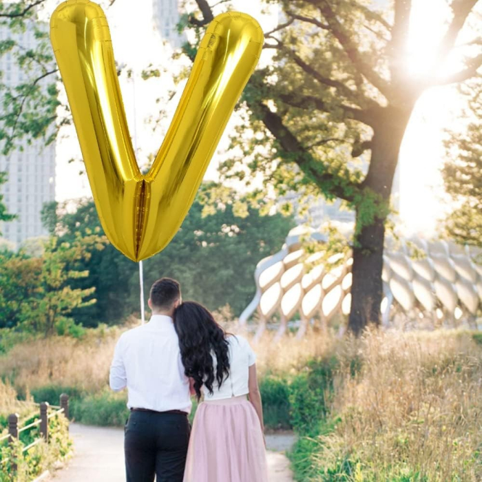 Balon Folie Metalizata Litera V, , 80 cm, Umflati cu Heliu sau Aer, Ambalaj Individual, Pai inclus, Auriu [3]