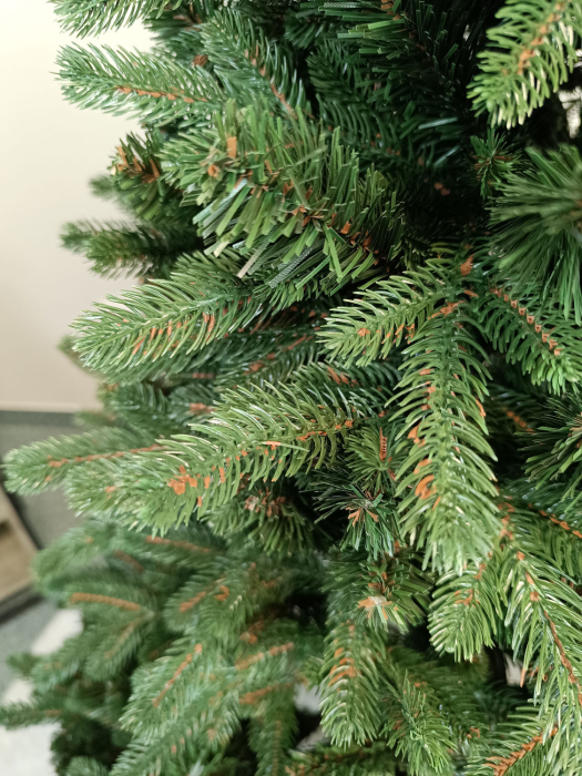 Brad artificial Christmas Deluxe by Sersimo, Carpati, 2D+3D, 180cm [5]