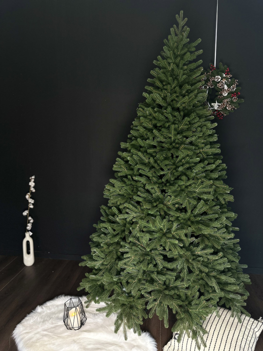 Brad artificial Christmas Deluxe by Sersimo, Carpati, 2D+3D, 210cm [2]