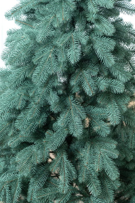 Brad artificial Christmas Deluxe by Sersimo, Kovalivka Select argintiu, integral 3D, 210 cm [19]