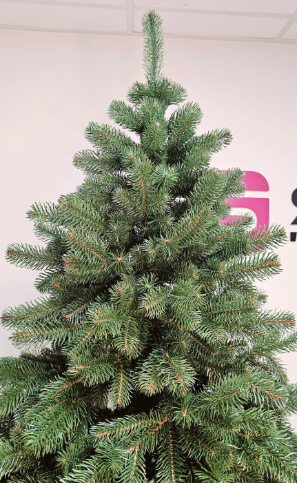 Brad artificial Christmas Deluxe by Sersimo, Kovalivka Select, integral 3D, 230cm [3]