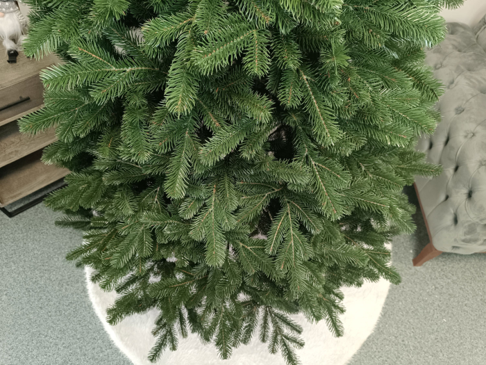 Brad artificial Christmas Deluxe by Sersimo, Kovalivska verde, 3D, 210cm [19]