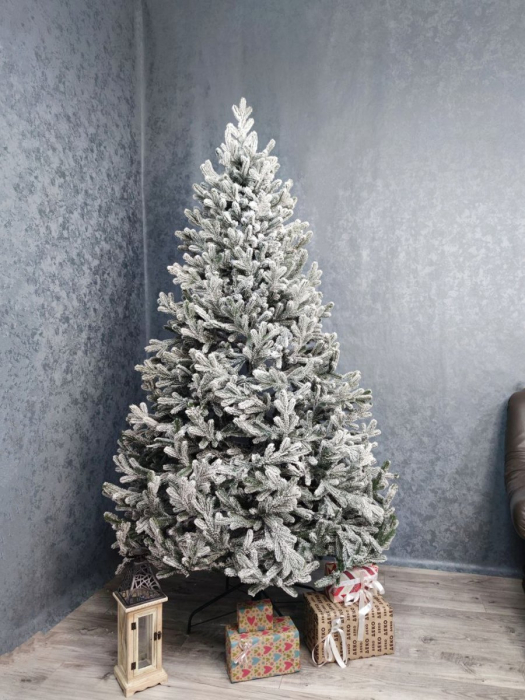 Brad artificial Christmas Deluxe by Sersimo, Viena nins, 3D, 210cm [3]