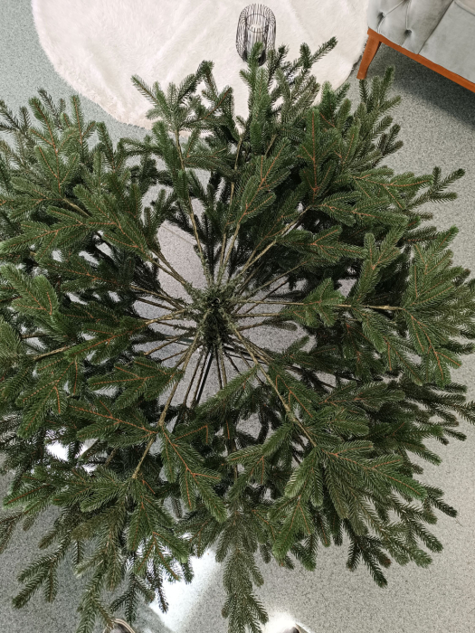 Brad artificial Christmas Deluxe by Sersimo, Viena verde, 3D, 210cm [22]