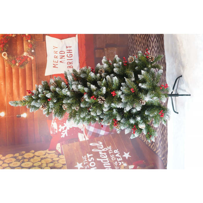 Brad Artificial de Craciun, , Sectionat pentru Perete/ Colt, 1.50 m inaltime, Verde, Decorat, Diametru Inferior 83 cm, Interior/ Exterior [2]