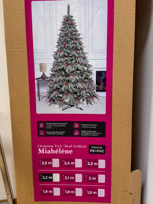 Brad artificial Sersimo, Miahelene Elite, verde nins cu merisoare, mix 2D+3D, 220 cm [16]