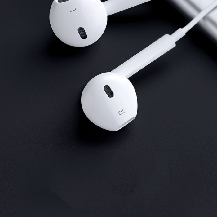 Casti Audio cu Microfon si cu Port Lightning WUW-R32 compatibile iPhone, Alb [5]