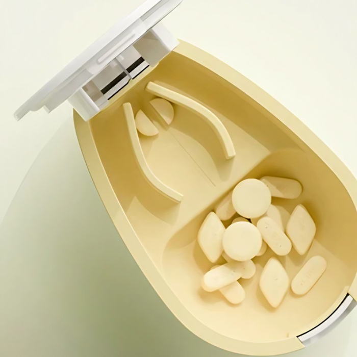 Cutie Taiat Pastile si Depozitare Medicamente, , Alba, 8x5x2.65 cm, Compacta si Portabila, Ideala Pentru Calatorii [9]