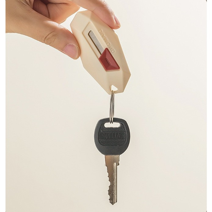 Cutter pentru Cutii, , Varf Rotunjit si Zimtat, Tip Breloc, 6.5x3.5 cm, Crem [5]