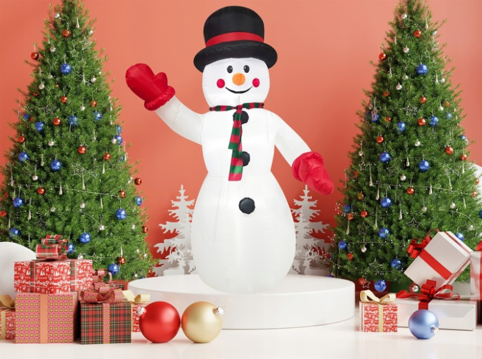 Figurina Craciun Om de Zapada, gonflabila, cu iluminare LED, umflare automata, 240cm [19]