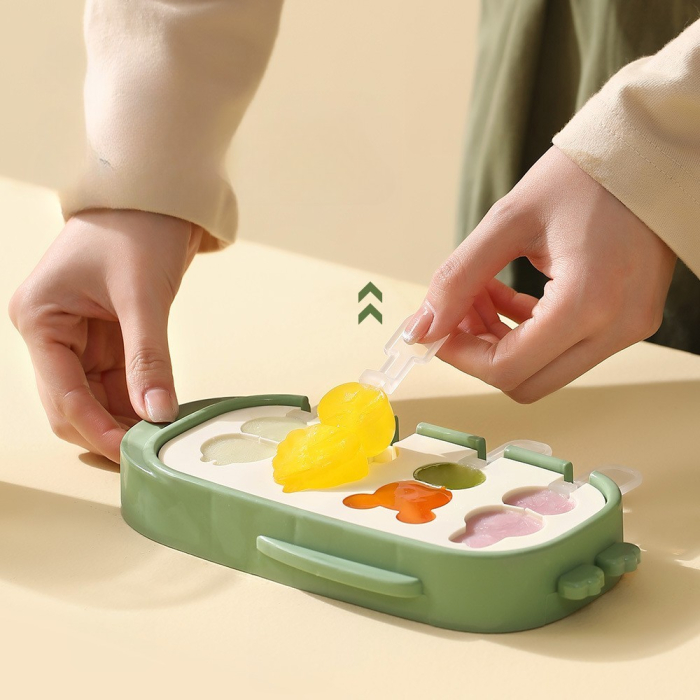 Forma pentru inghetata , 4 compartimente, forme cu animalute, materialsilicon si ABS, 21 x 12.8 x 3cm, verde [4]