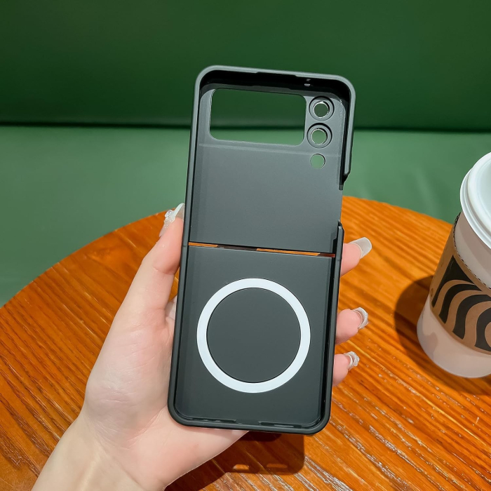 Husa de Protectie, , Compatibila cu Samsung Galaxy Z Flip5, Magsafe Pliabila, Incarcare Wireless, Negru [3]