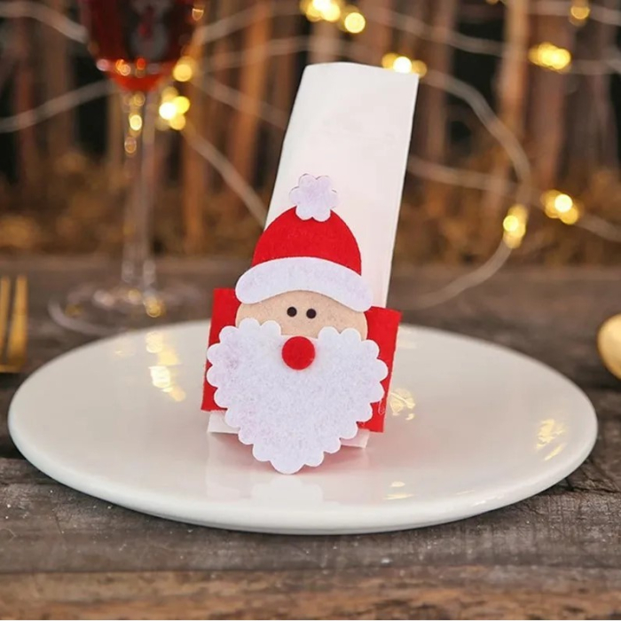 Husa deocarativa festiva pentru servetele si tacamuri, tema Mos Craciun, material textil si poliester, 5.5 x 10 cm, rosu [3]