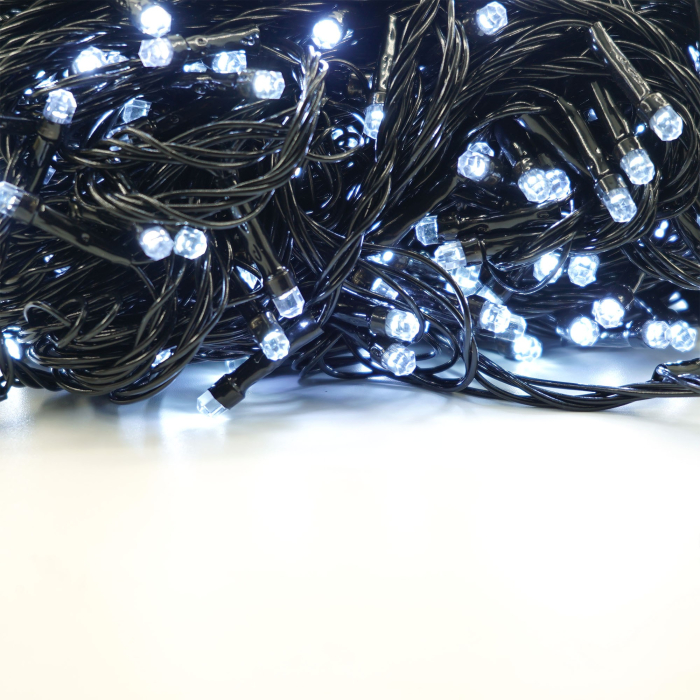 Instalatie de Craciun liniara Yoto, 24 m, din care 1 m cablu priza 220V, 300 LED, 8 jocuri de lumini, beculet in 6 colturi, pentru interior, controler, fir negru, alb rece [6]