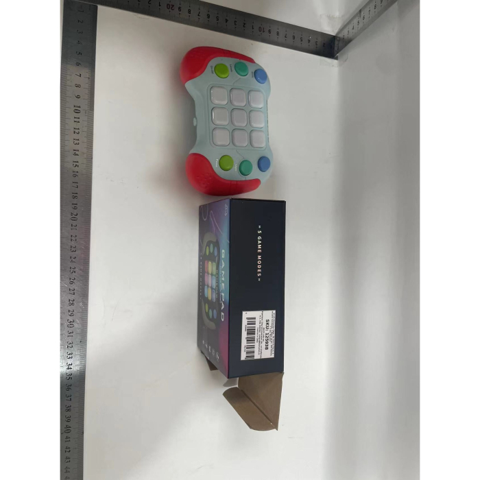 Jucarie Interactiva , Tip Consola Pop It, 6 butoane functionale, 5 Moduri de Joc, 600 Niveluri, + 3 ani, Rosu/Gri [4]