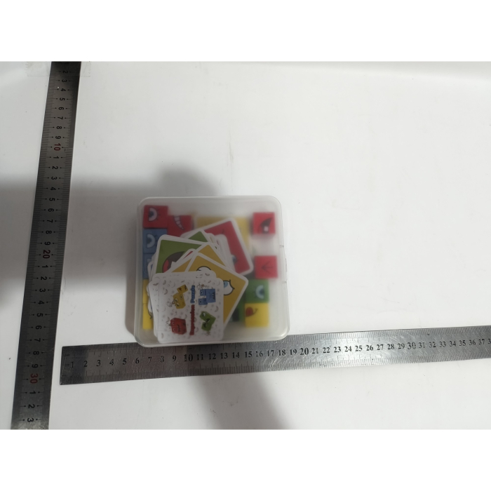 Jucarie Pentru Copii Montessori , Cub din Lemn, Asamblare Fete, 64 de Carti Distractive, pentru Baieti si Fete, Varsta +3 ani, Educativ, Ambalaj din plastic, 12 x 12 x 3 cm, multicolor [13]
