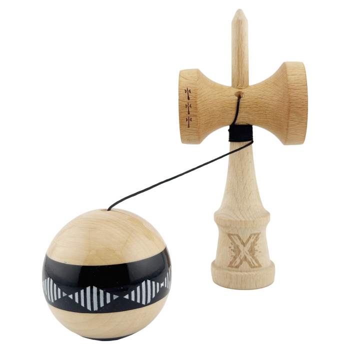 Kendama X FREQUENCY Originala, Profesionala, , Big Cups V2, Super Sticky cu Cupe Mari, Rulment Metalic, din lemn 18 cm, Ata 55 cm, Negru/Maro [3]