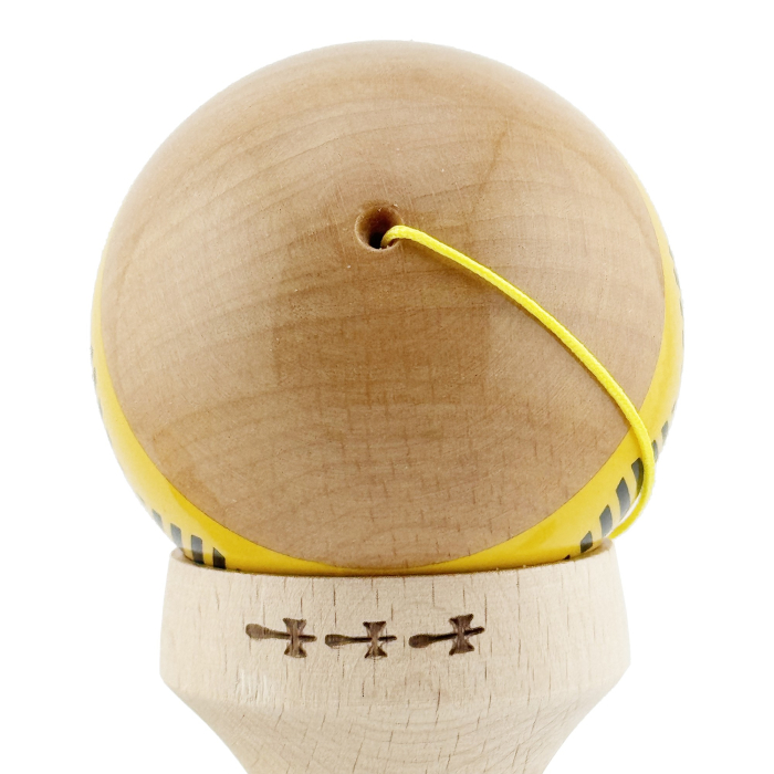 Kendama X Originala FREQUENCY, Profesionala, , Cupe Mari KING SIZE V3, Super Sticky, Gaura in Baza, Rulment Metalic, din lemn 18 cm, Ata 55 cm, Galben/Maro [17]