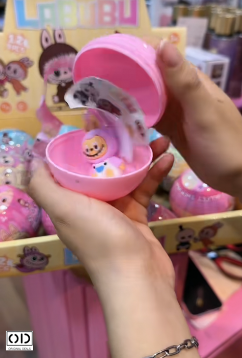 Bila Labubu Breloc, Jucarie pentru Copii in Cutie Blind Ball, Culoare Aleatorie, Seria The Monsters [6]