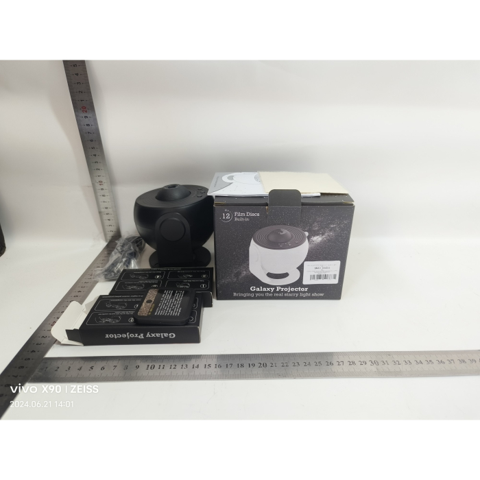 Lampa Tip Proiector Galaxie, , pentru Dormitor, Tematica Cer Instelat, Model Glob, HD, Rotire 360 de Grade, 20 de Imagini, Incarcare USB, 10 W, 15x15 cm, Negru [2]