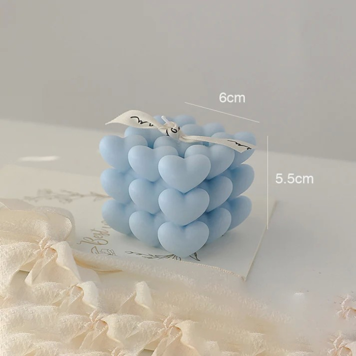 Lumanare Parfumata Decorativa, , Model Abstract Cub din Inimioare, Lumanare pentru Diferite Ocazii, 6 x 5.5 cm, Aroma de Clopotel de Vant, Albastru [2]