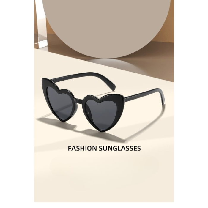 Ochelari in Forma de Inima, , pentru Petrecerea Burlacitelor, Tematica Nunta, Protectie Soare, 14.7x4.9x14.2 cm, Negru [7]